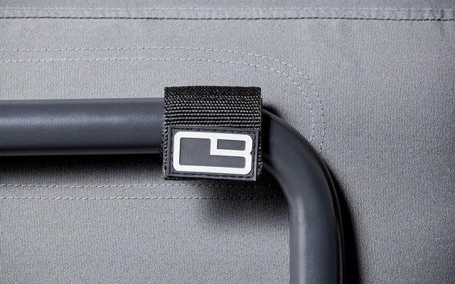 One Bar Element 2 Aufblasbarer Sessel / Sitzelement Light Grey / Red 4 One Bar Element 2 Aufblasbarer Sessel / Sitzelement Light Grey / Red – Bild 2